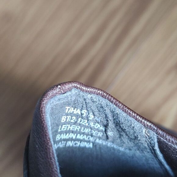 Bare Traps “Tasha" brown Ankle Booties Size 6.5 EUC worn once - Picture 6 of 6